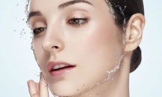 美容仪买哪款好？护肤达人力荐Skinova美容仪，同步修复肌肤问题