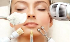 皮肤护理一定要去美容院吗？Skinova美容仪来回答